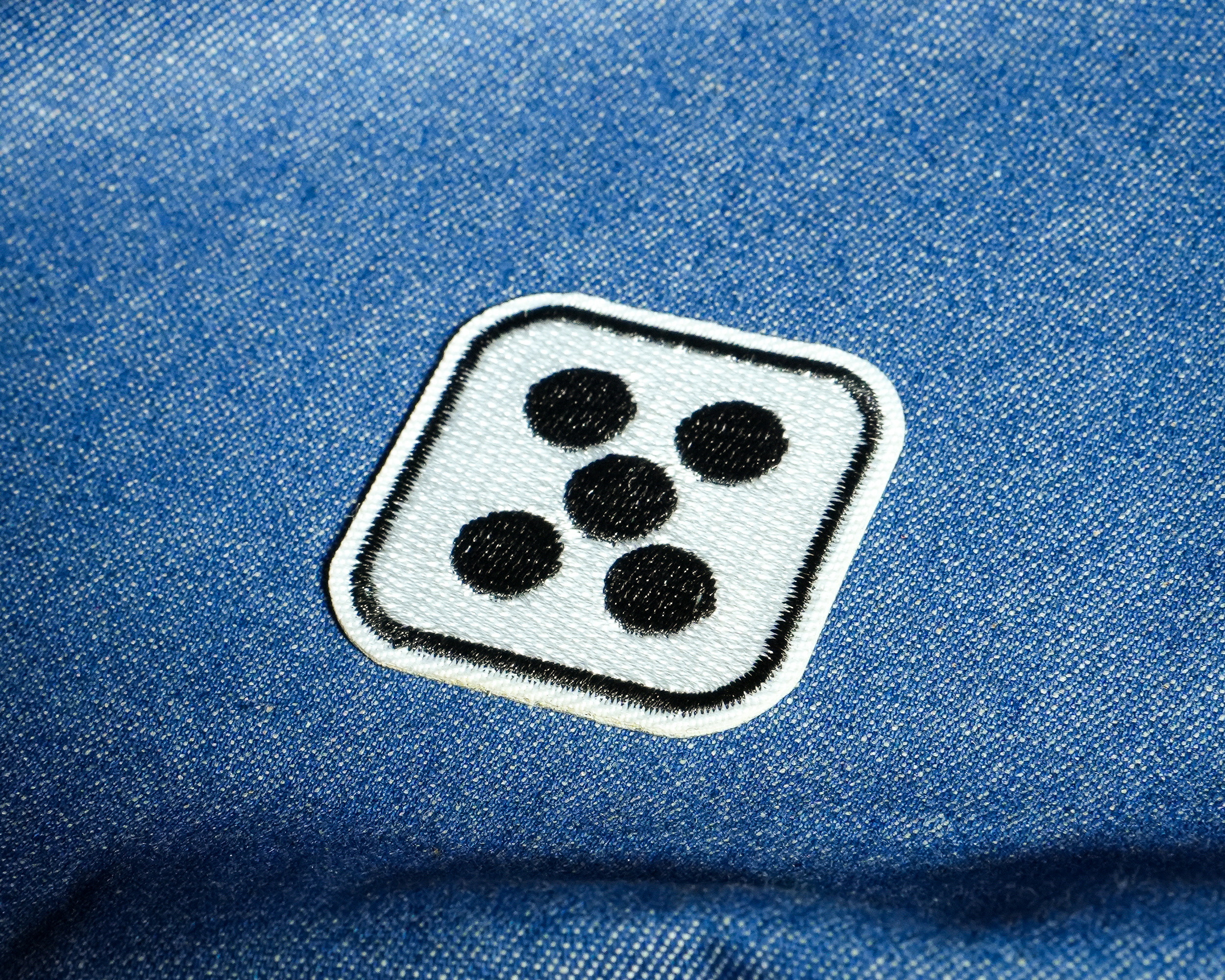 Dice Five Gaming Embroidery Patch (4 x 4cm)