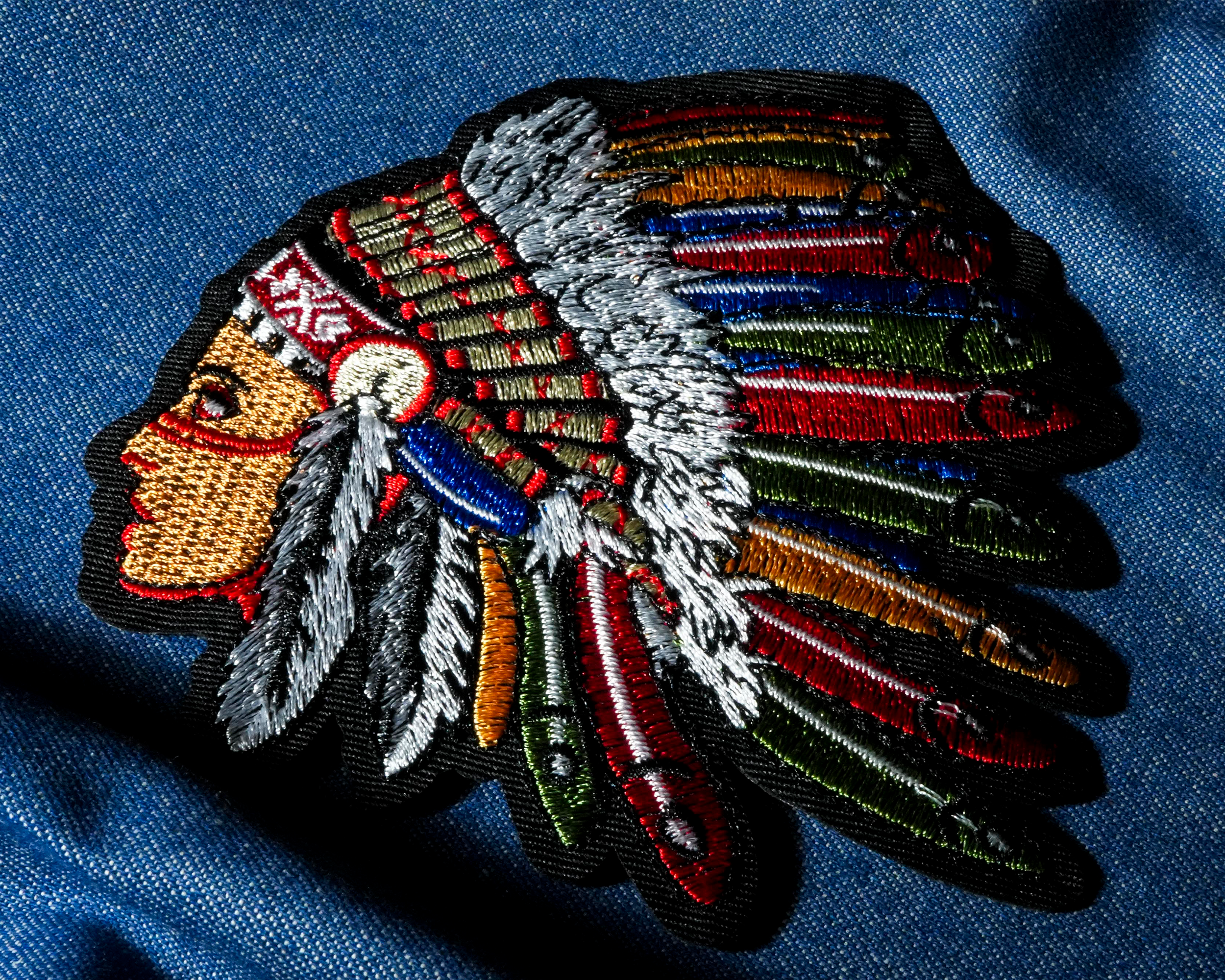 American Native Indian Colour Head Patch Iron On (11 x 12cm)