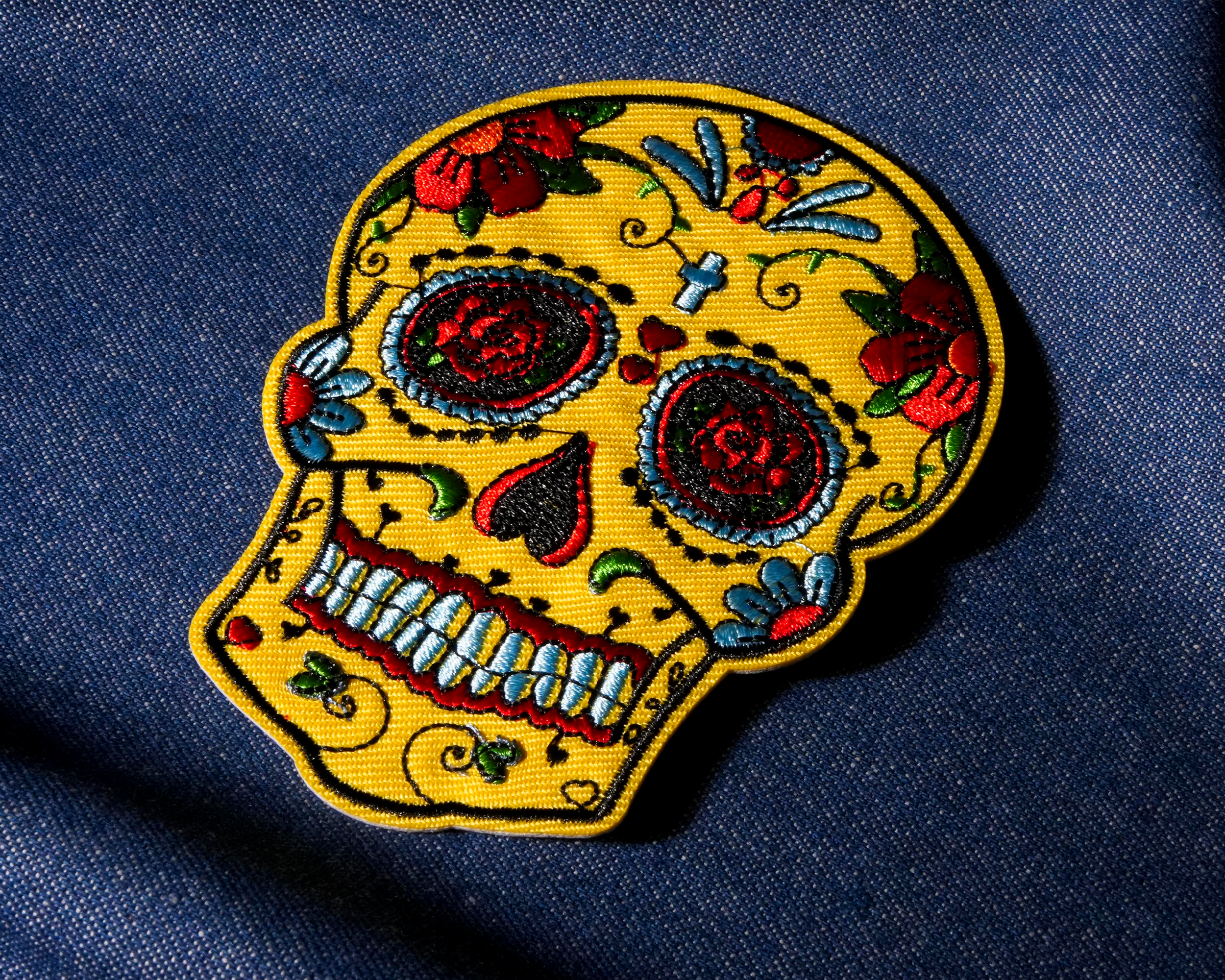 Mexican Day Of The Dead Skull Yellow Patch Iron On (8 x 10cm)