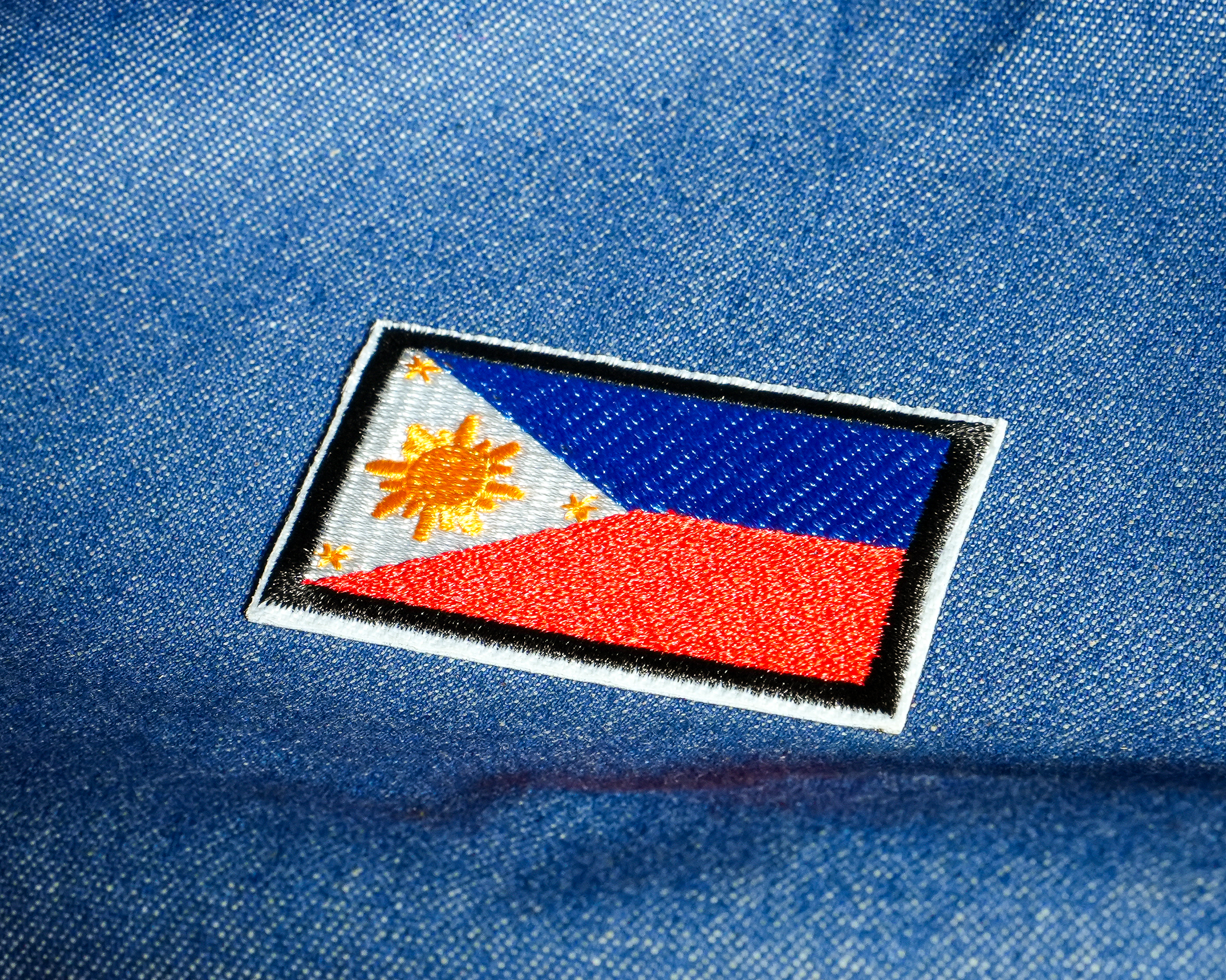 Philippines Flag Embroidery Patch (6 x 3.5cm)