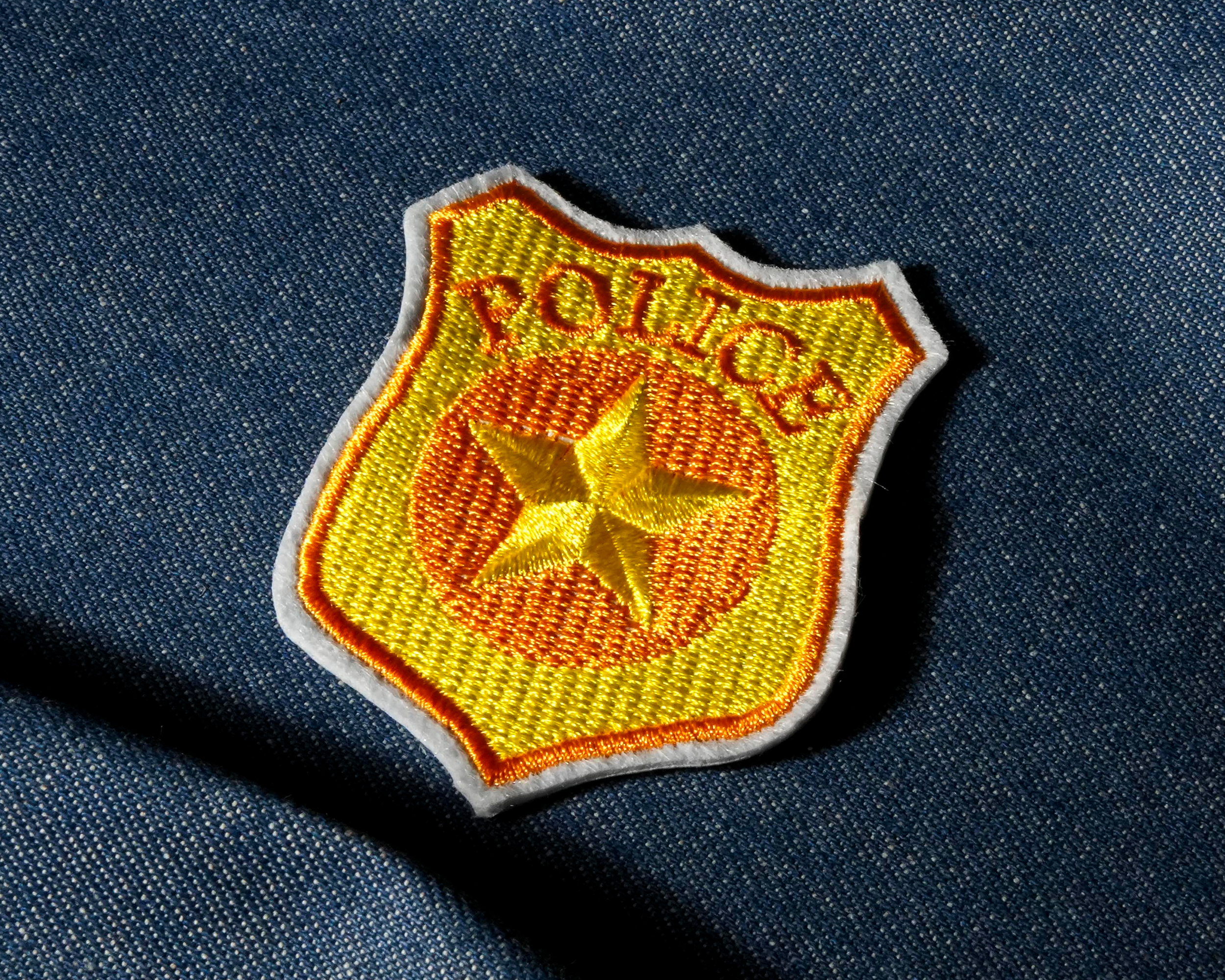 Police Badge Gold Star Patch Iron On (6 x 5cm)