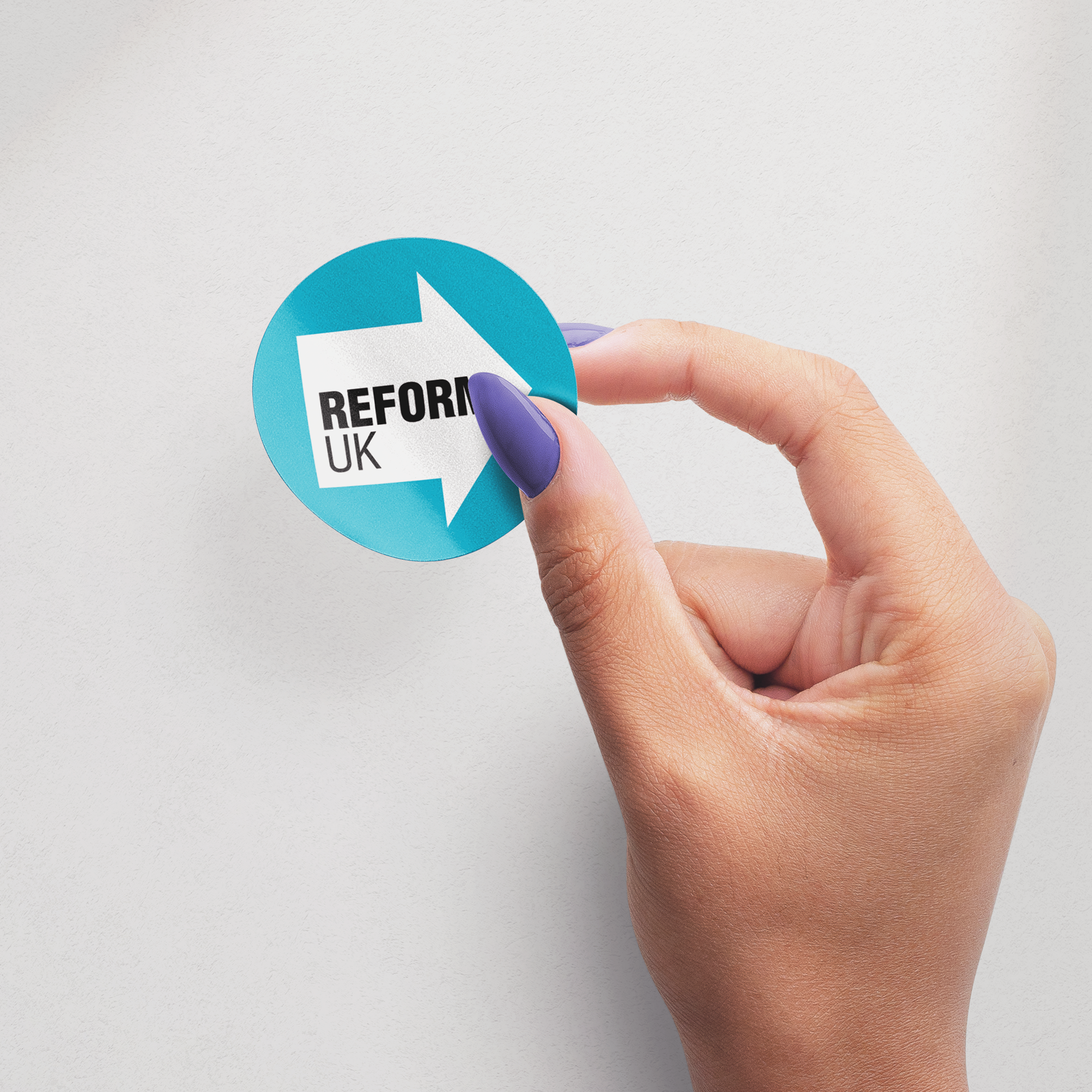 12 X Reform UK Vinyl Round 5cm Stickers