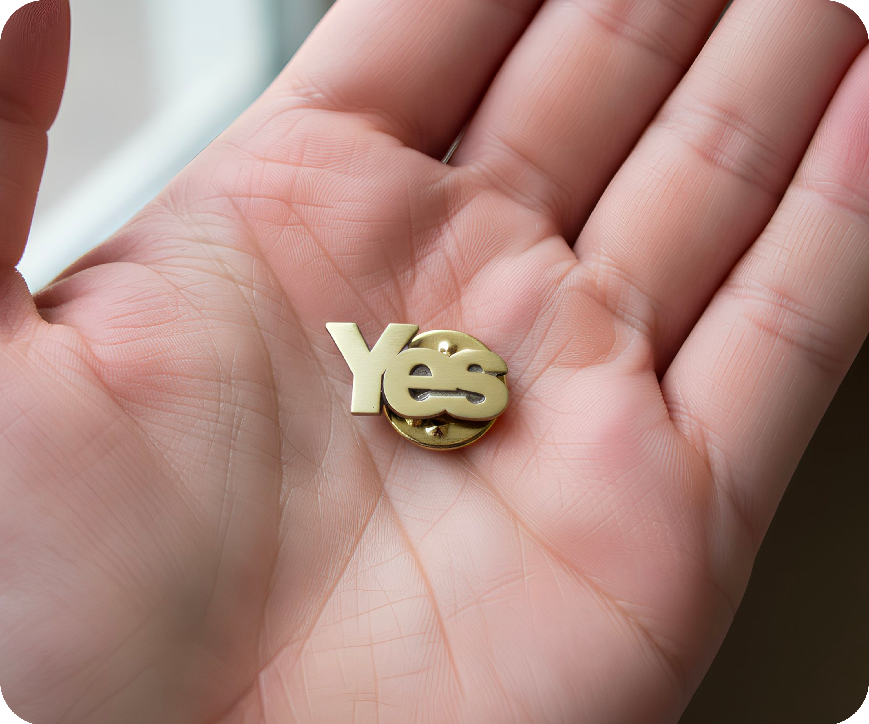 Yes Independence Scotland Pin Badge Brass