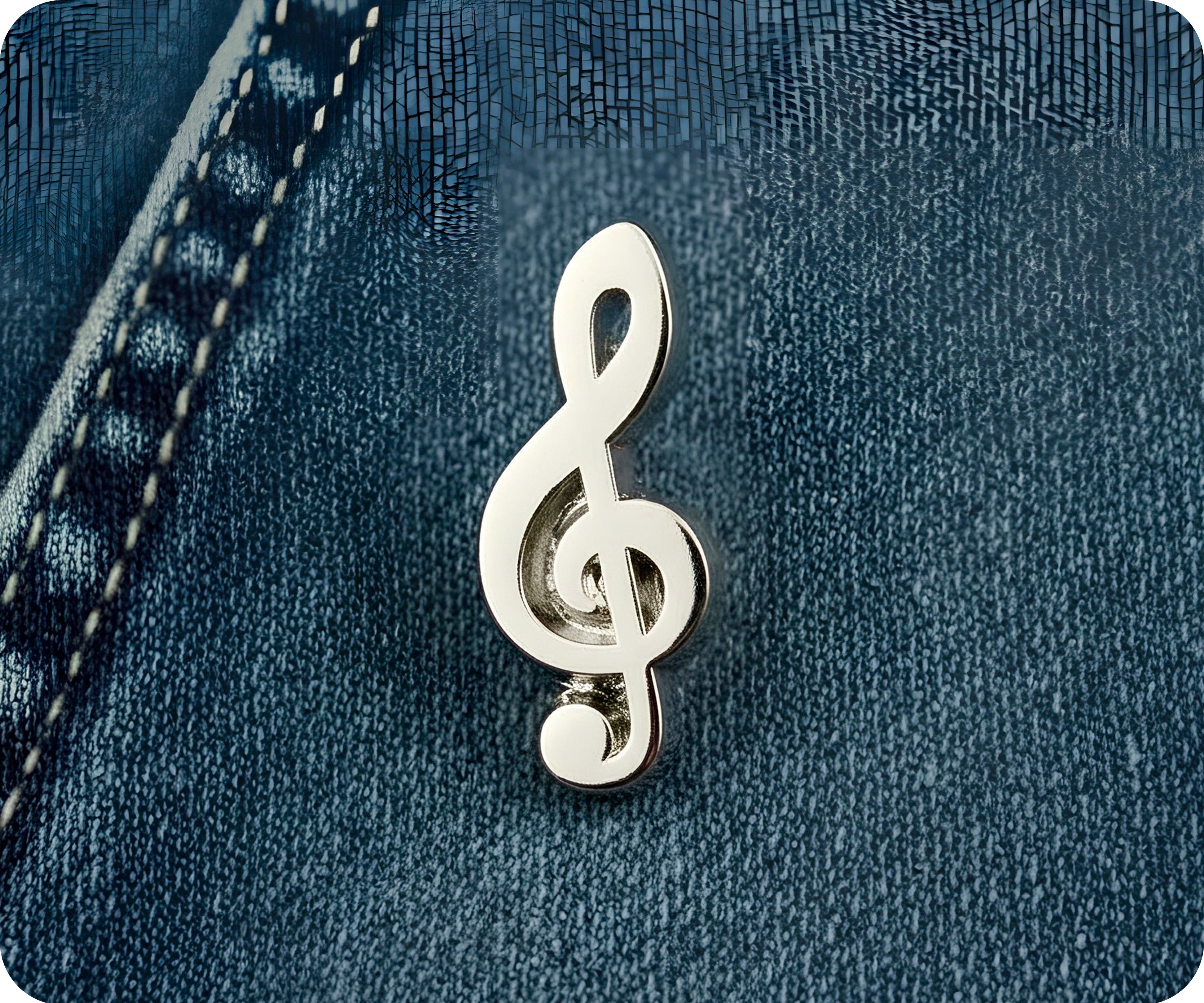 Treble Clef Musical Note Pin Badge