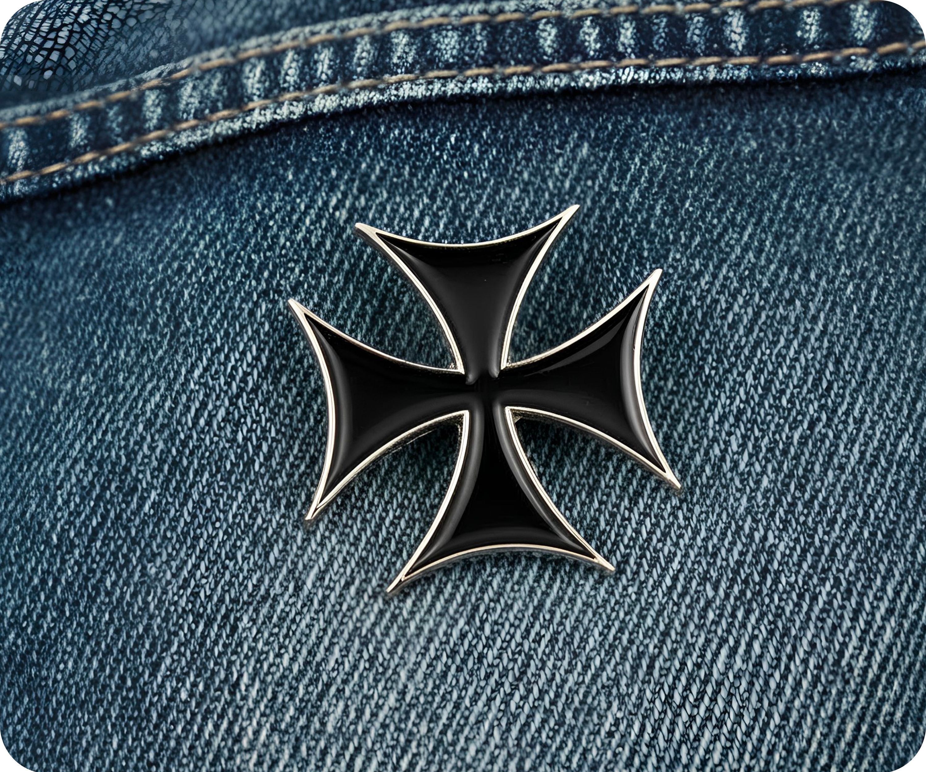 Pin con símbolo gótico negro de la cruz de hierro