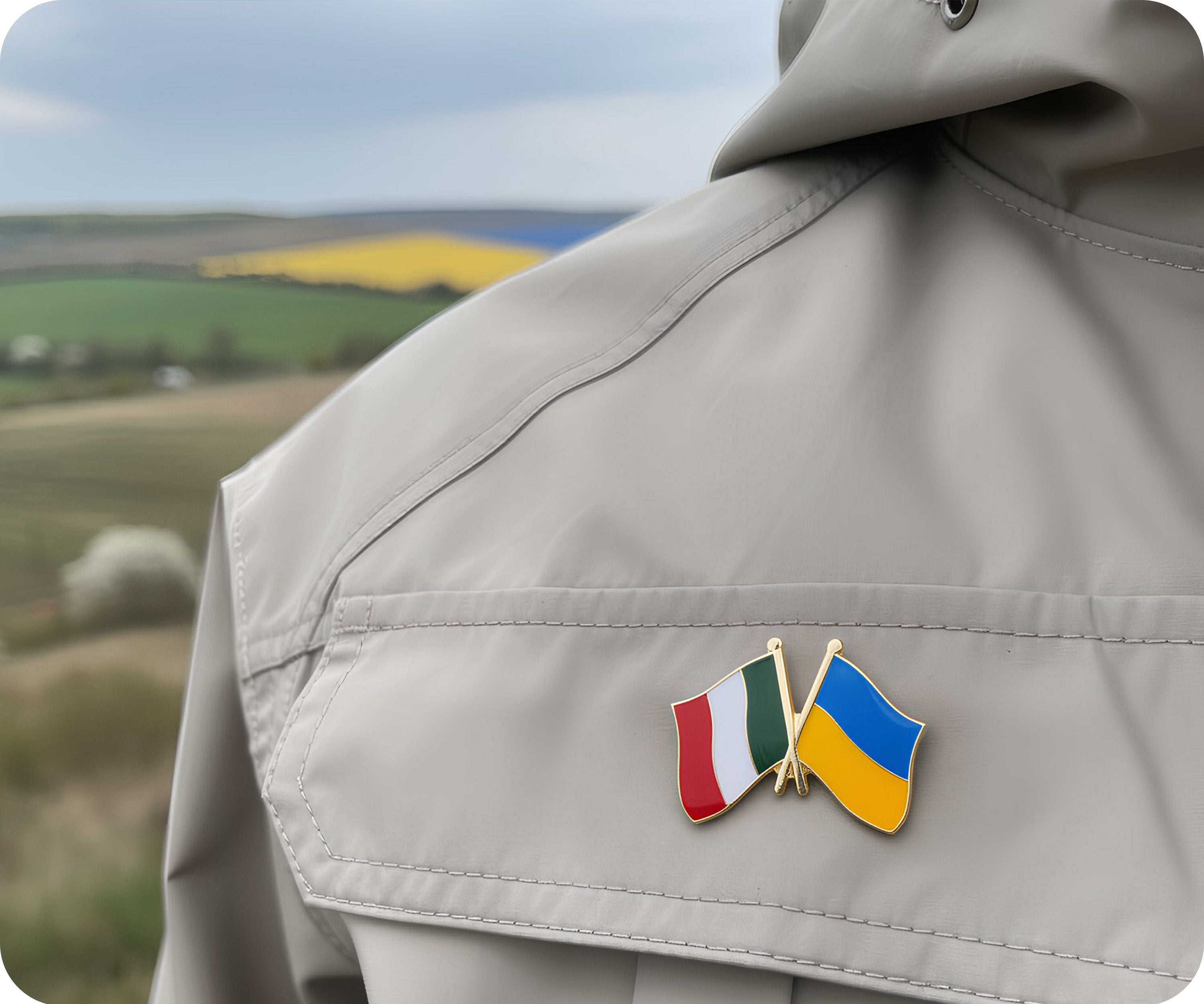 Pin de la amistad entre Italia y Ucrania