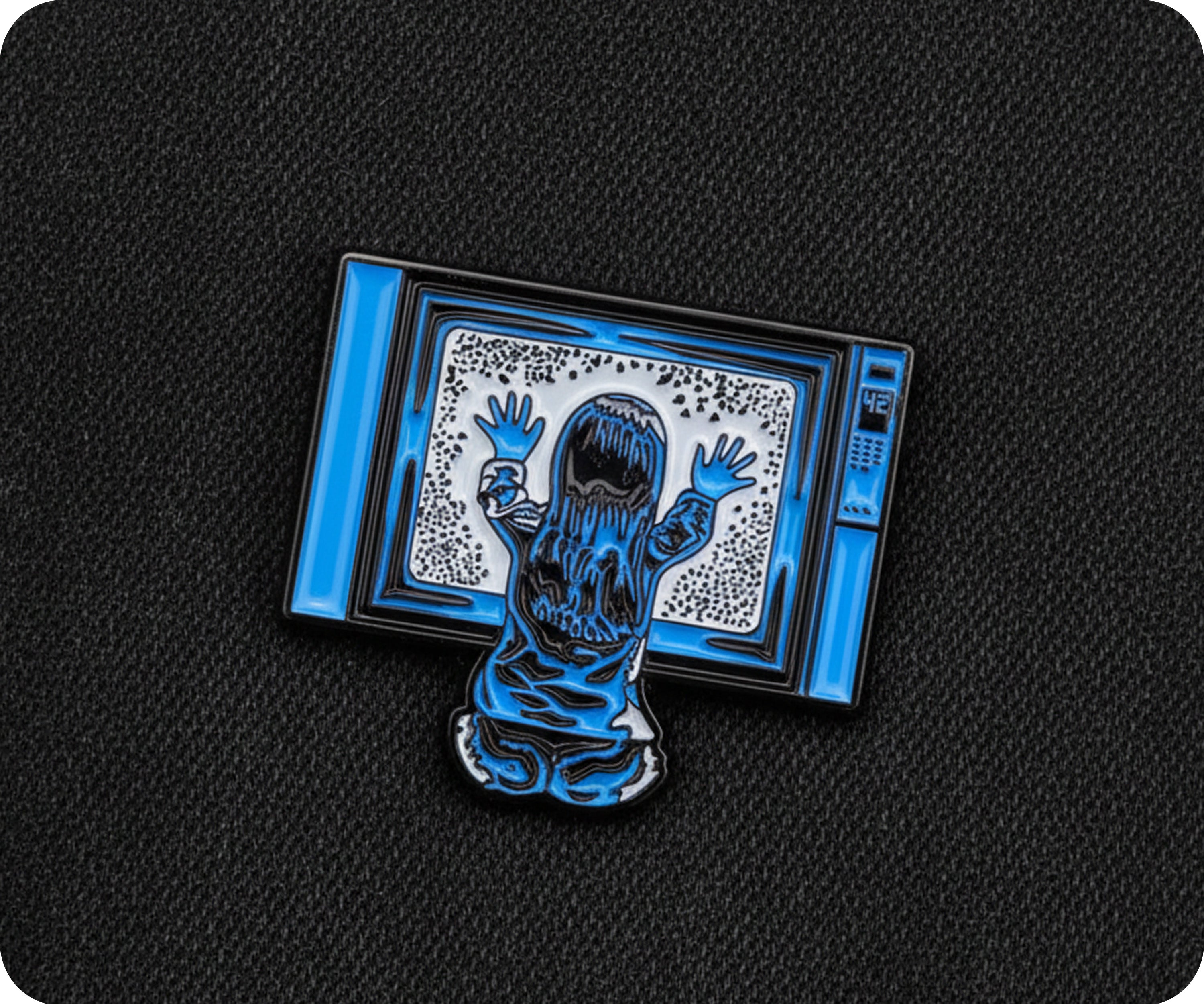 Horror Television Ring Ghost Film Pin Badge