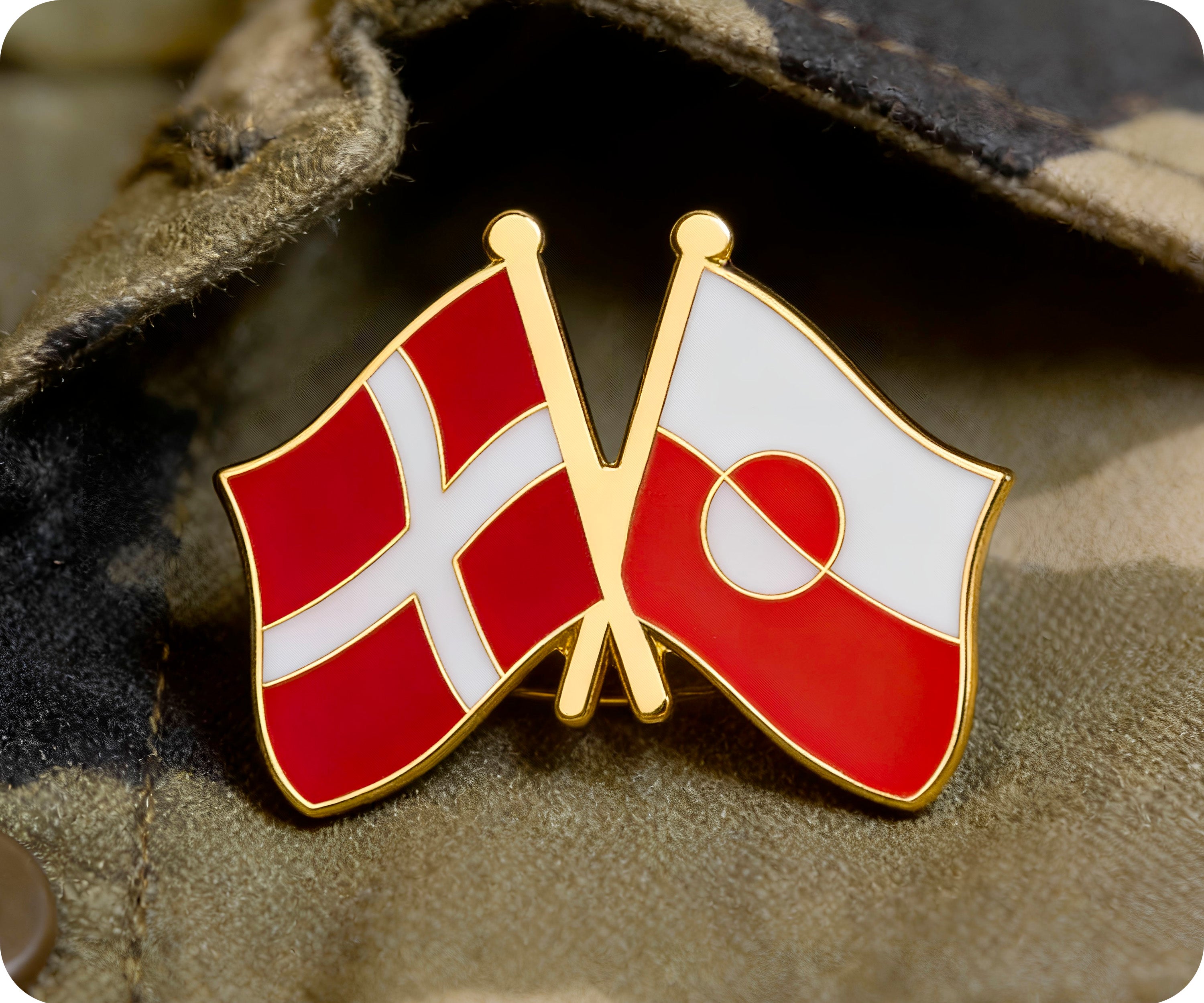 Denmark & Greenland Friendship Pin Badge
