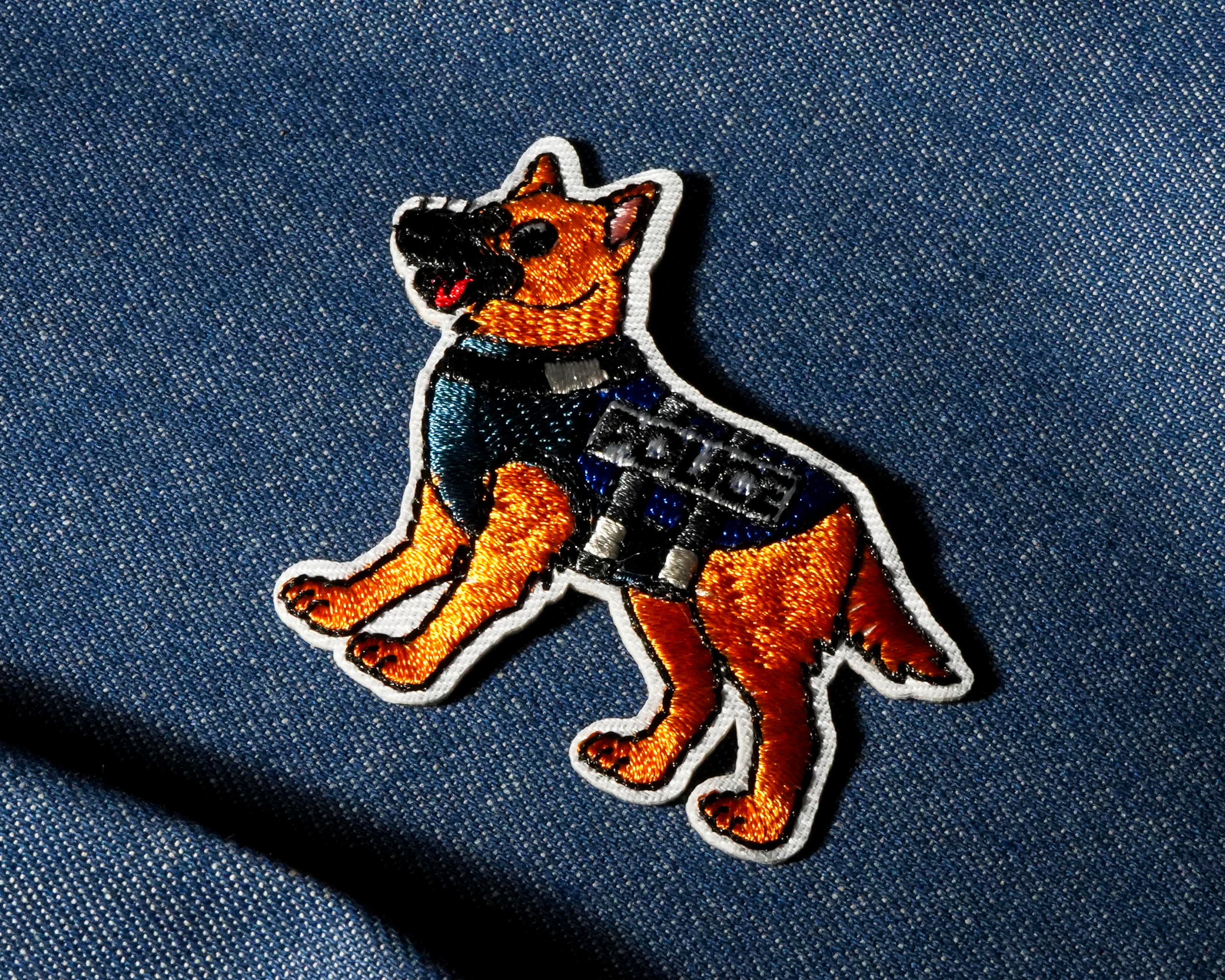 German Shepard Police Dog Vest Patch Iron On (6 x 7cm)