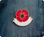 Lest We Forget Red White Poppy Flower Pin Badge