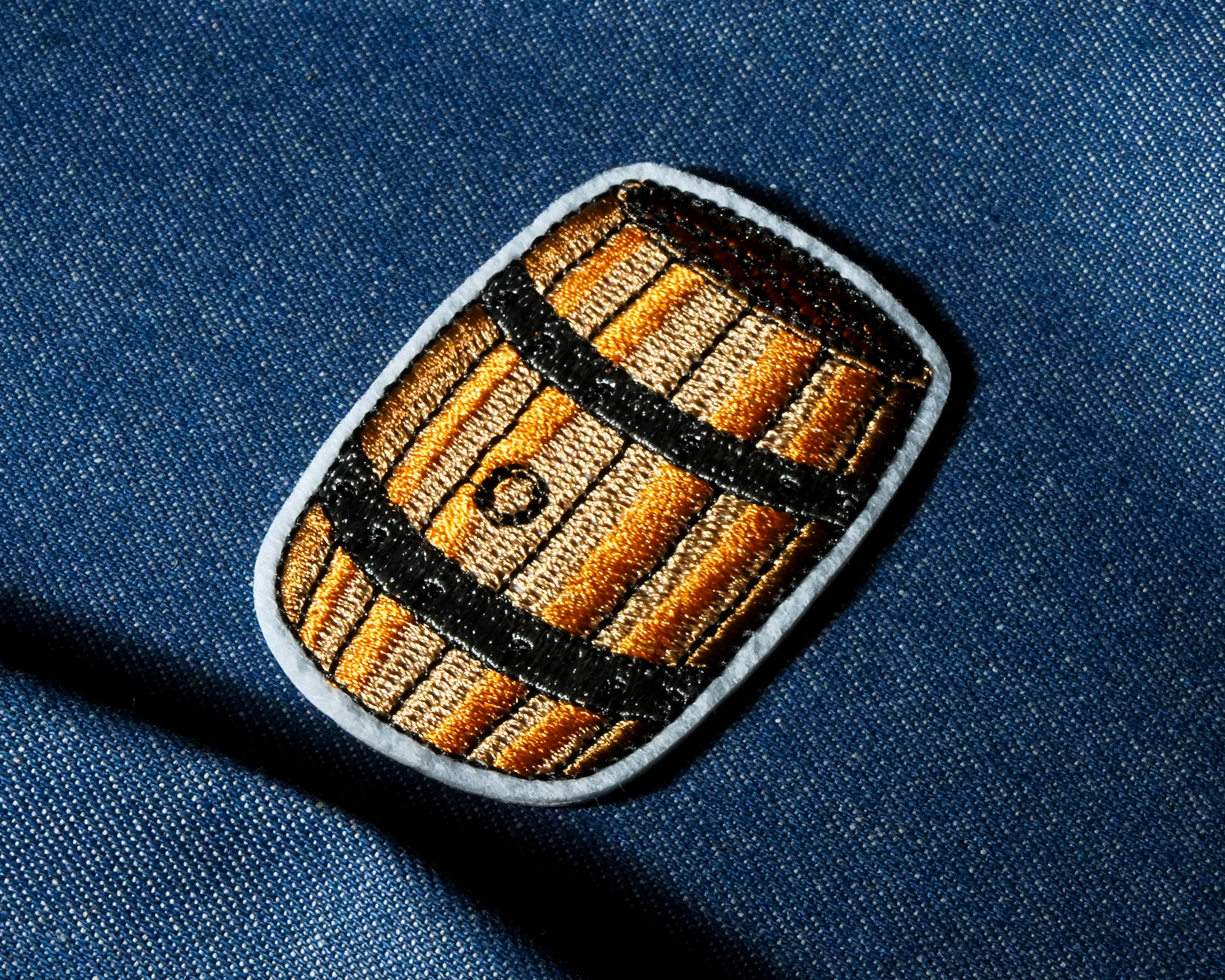 Wooden Barrel Drink Pirate Patch Iron On (7 x 4.5cm)