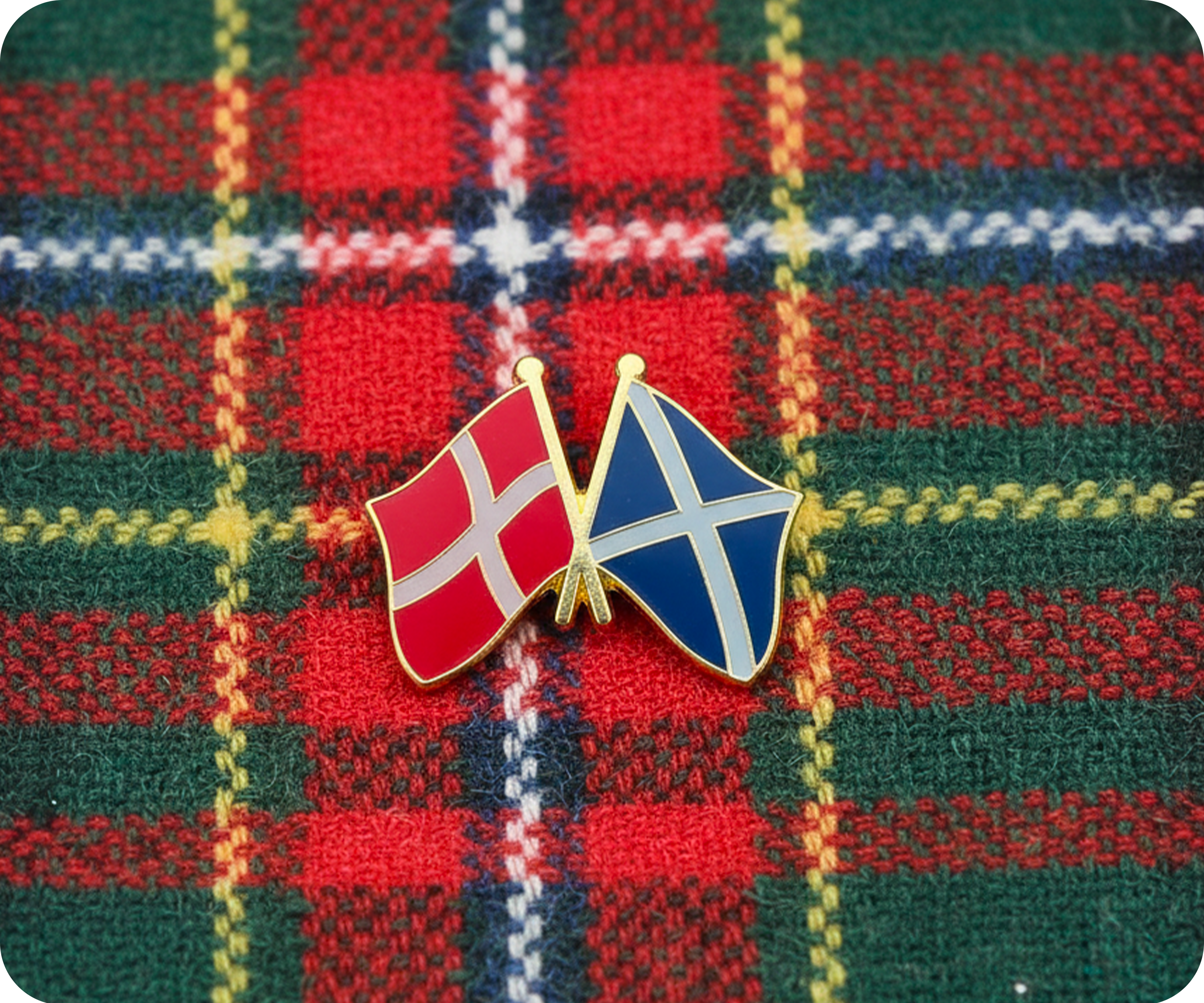 Denmark & Scotland Friendship Pin Badge
