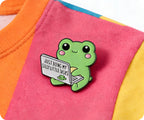 Just Doing My Silly Little Tasks Frog Funny Pin Badge