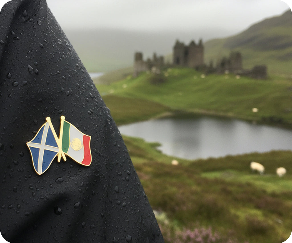 Scotland & Mexico Friendship Pin Badge