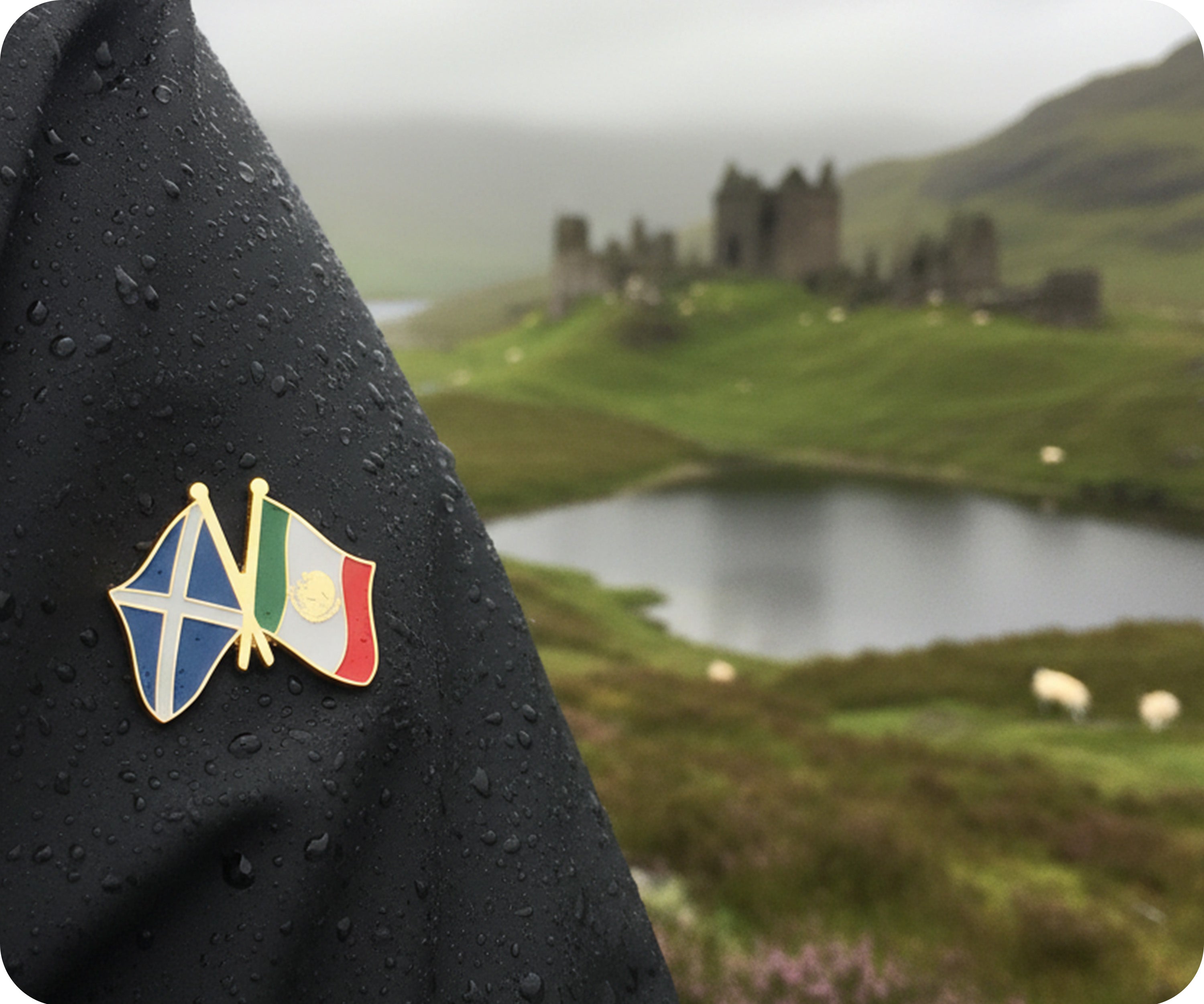 Scotland & Mexico Friendship Pin Badge