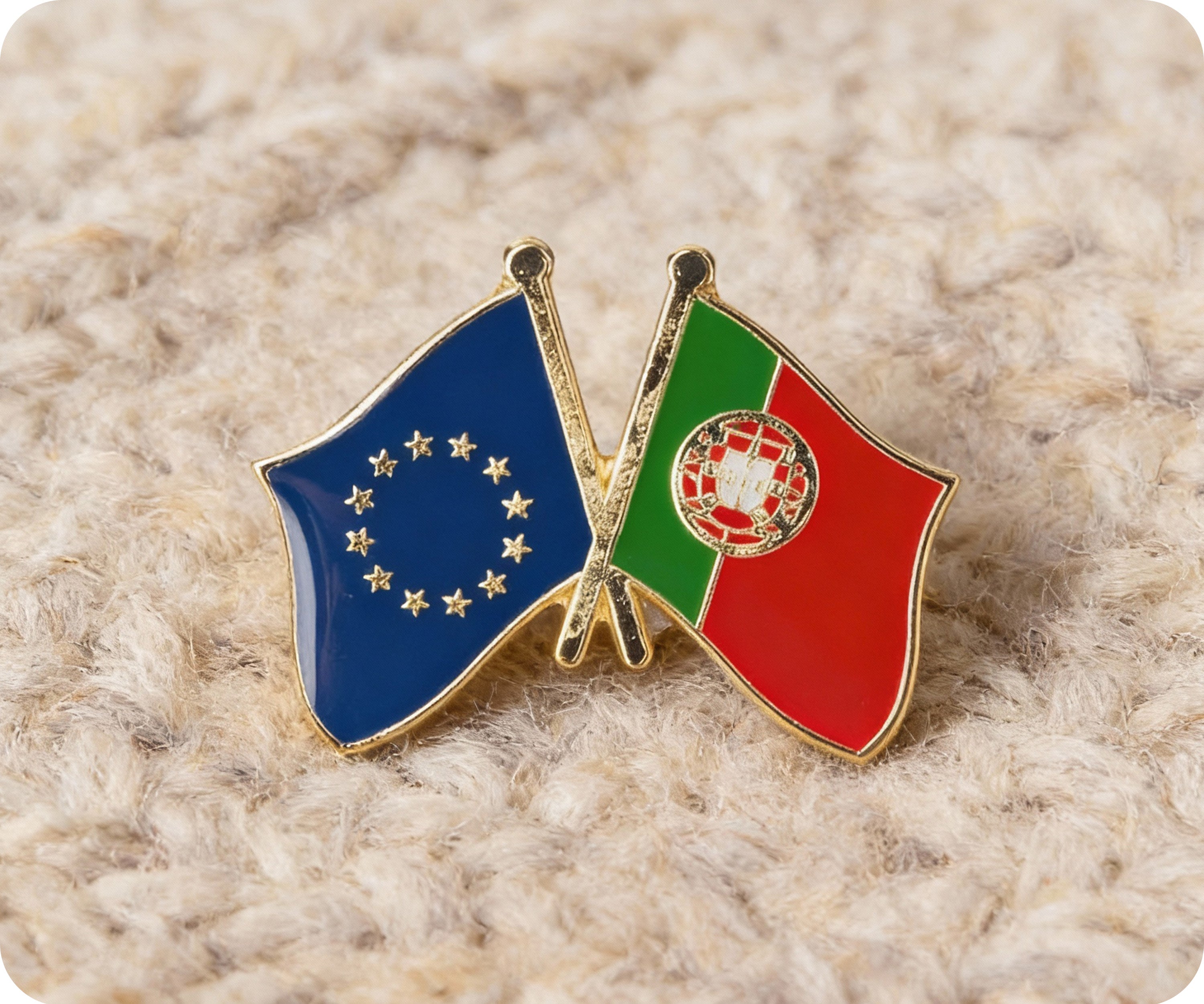 European Union EU & Portugal Friendship Pin Badge