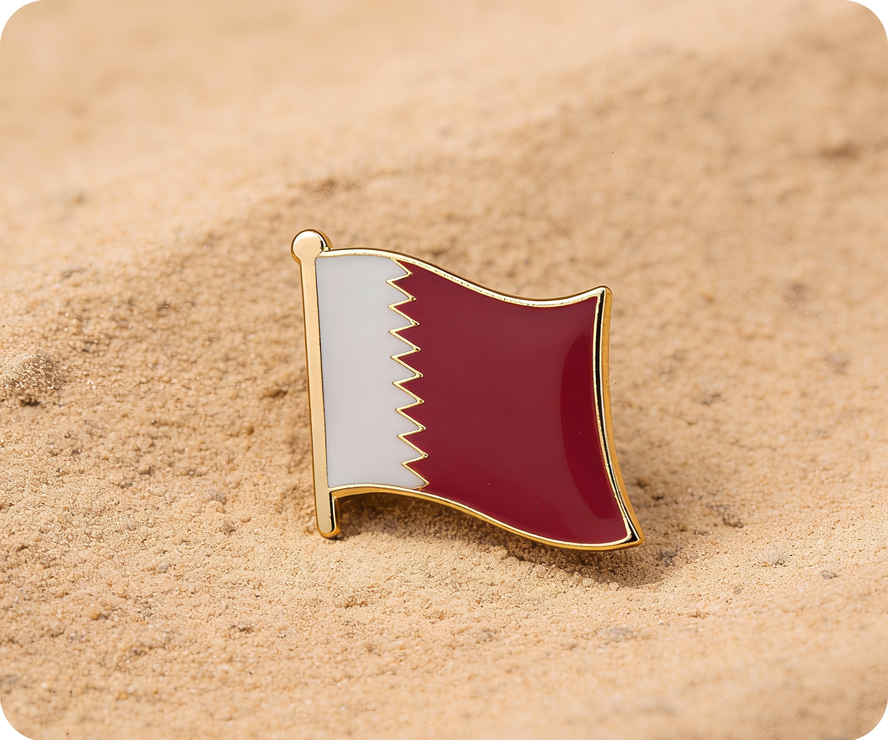 Qatar Flag Pin Badge Secondary image