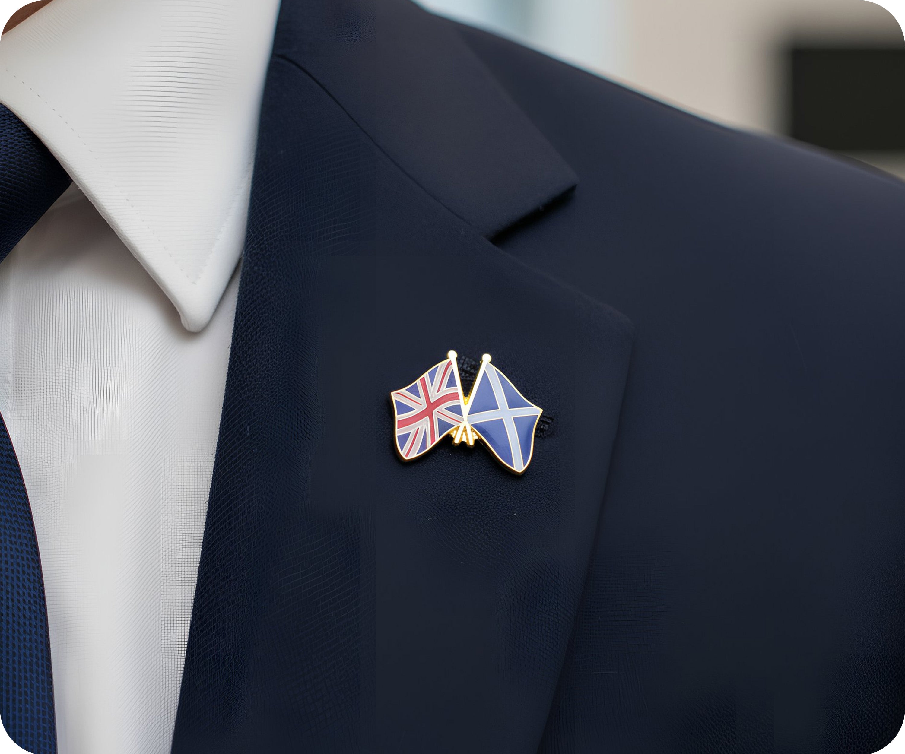 Pin de la amistad entre el Reino Unido y Escocia Imagen secundaria del producto