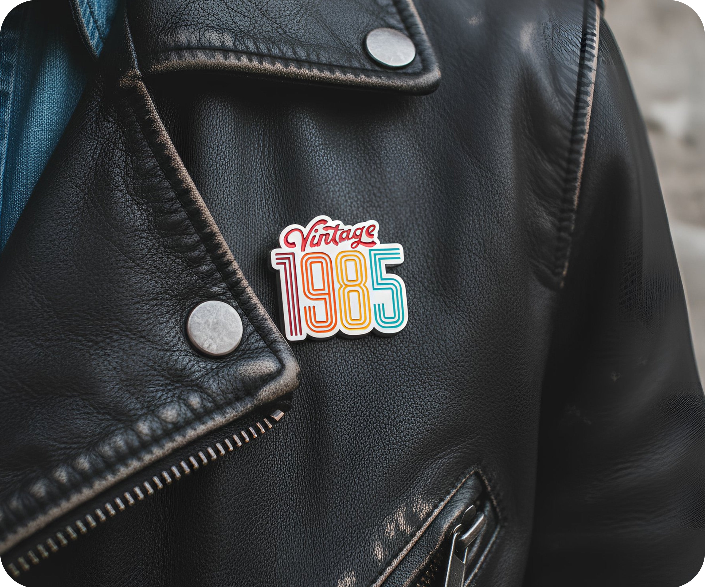 Vintage 1985 Retro Gaming Pin Badge Secondary image