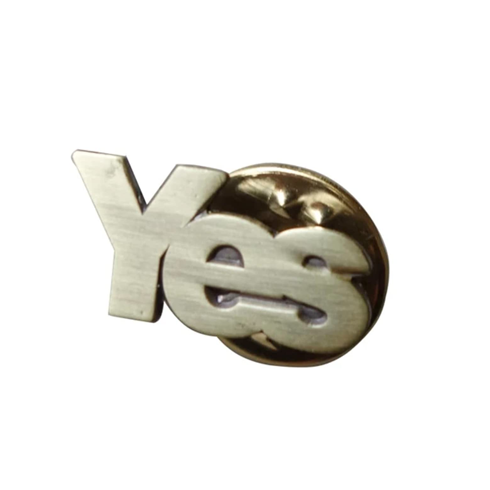 Yes Independence Scotland Pin Badge Brass Main image